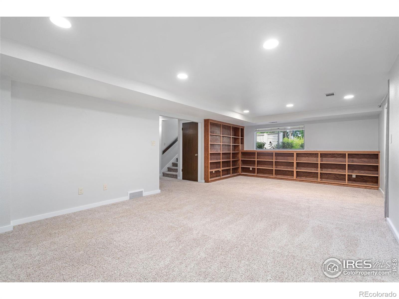 MLS Image #14 for 825  warren lndg,fort collins, Colorado