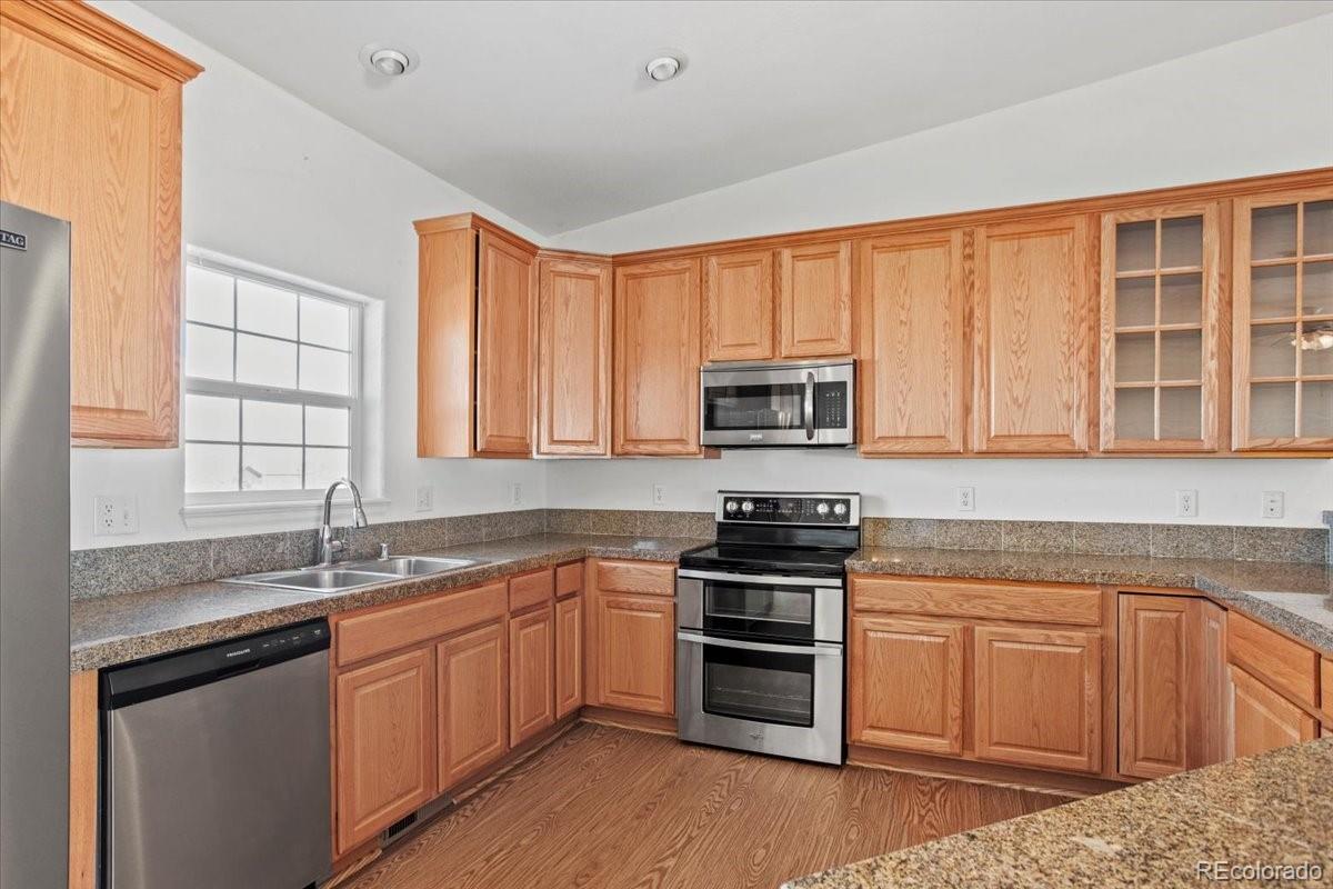 MLS Image #14 for 51 w 6th place,byers, Colorado