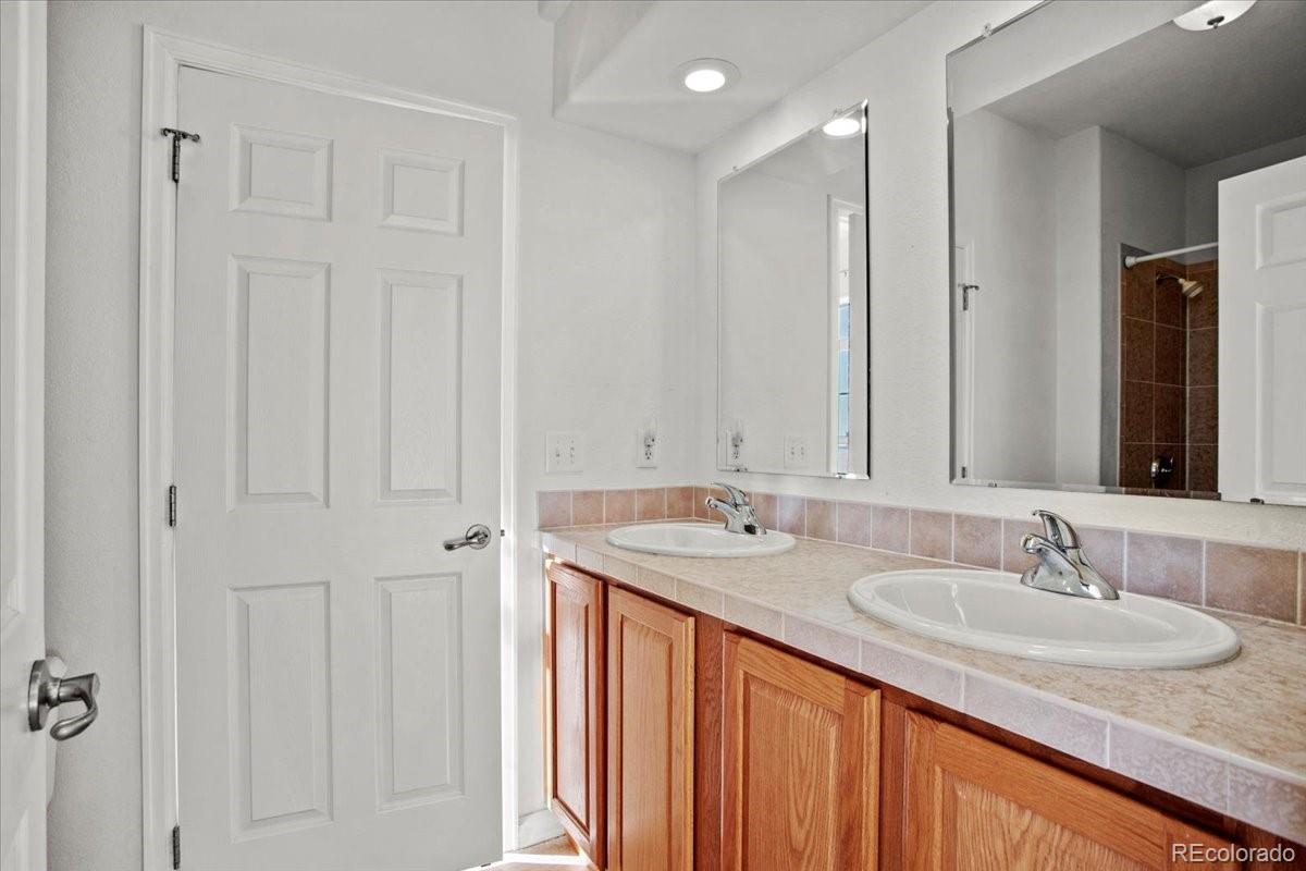 MLS Image #23 for 51 w 6th place,byers, Colorado