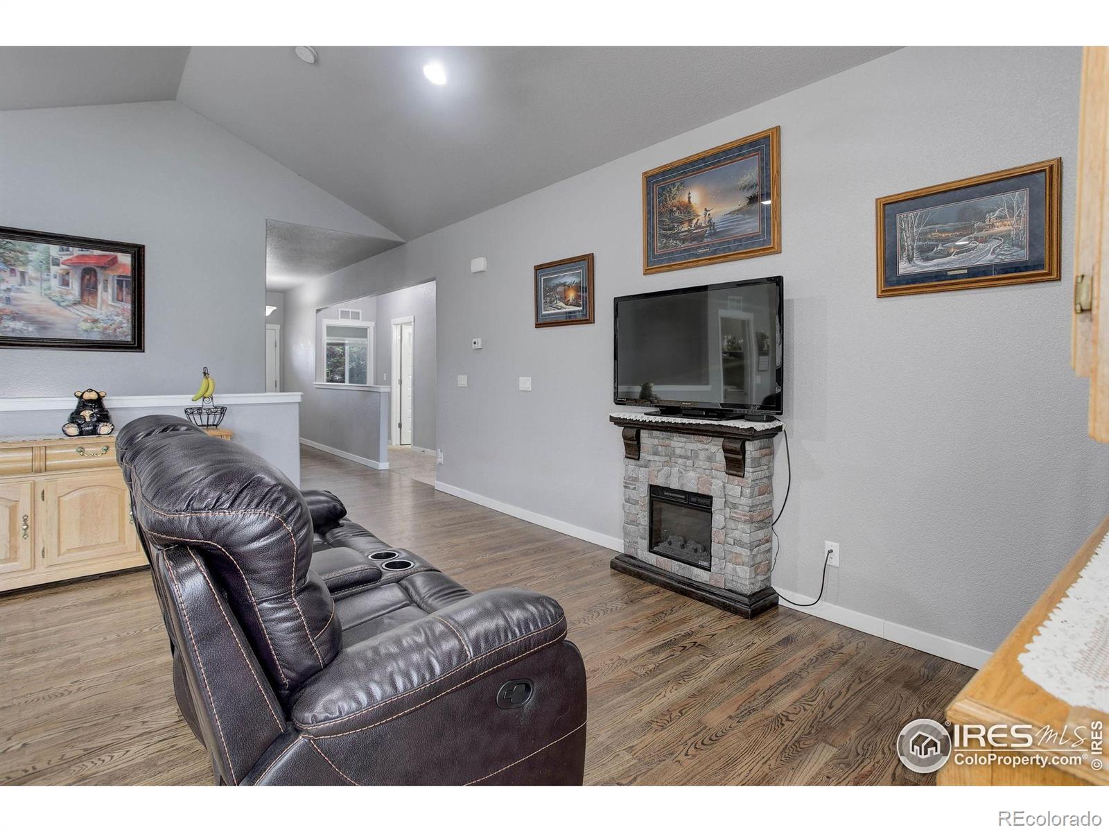 MLS Image #3 for 2944  hydra drive,loveland, Colorado