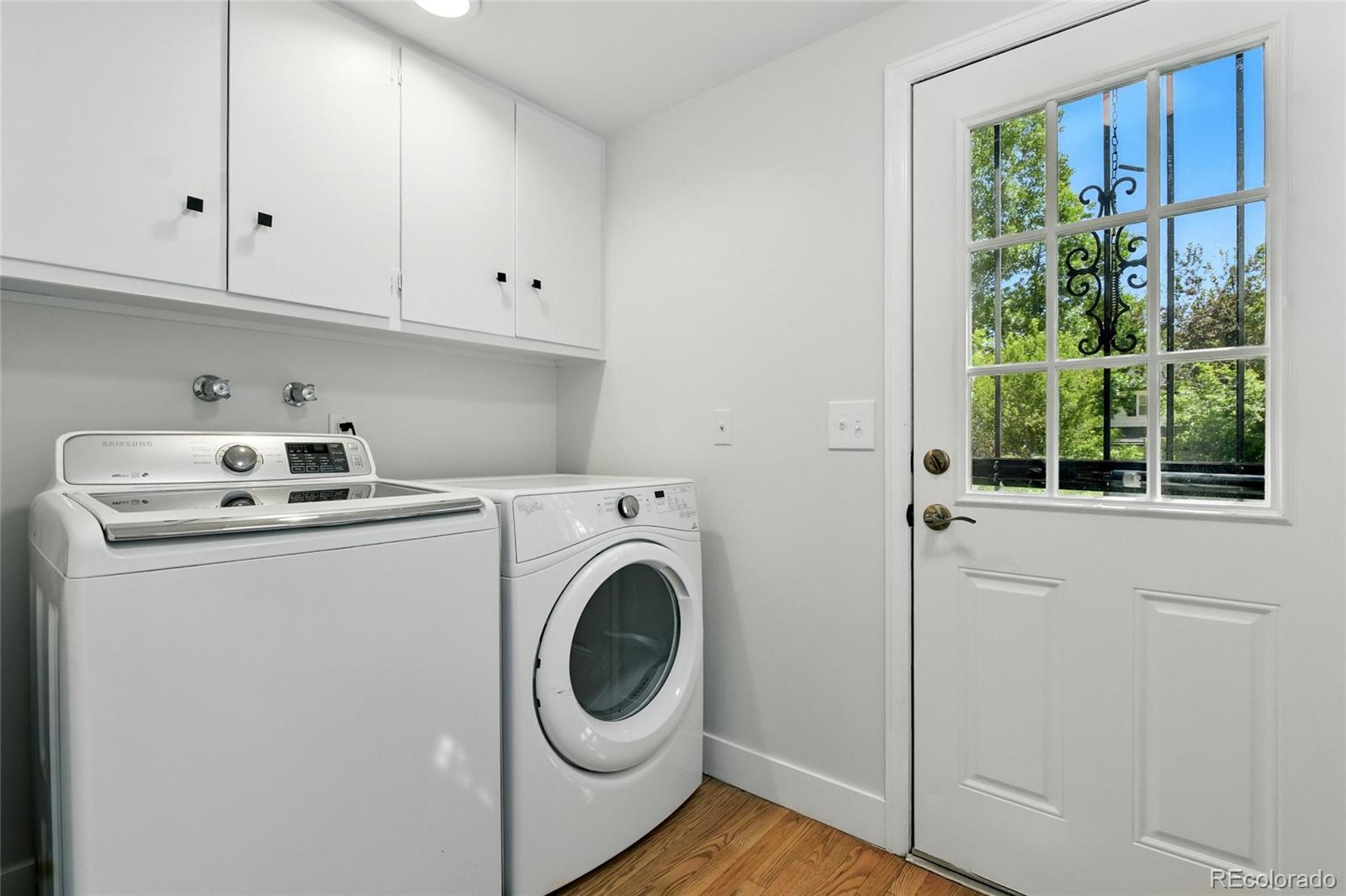 MLS Image #10 for 3884 s niagara way,denver, Colorado