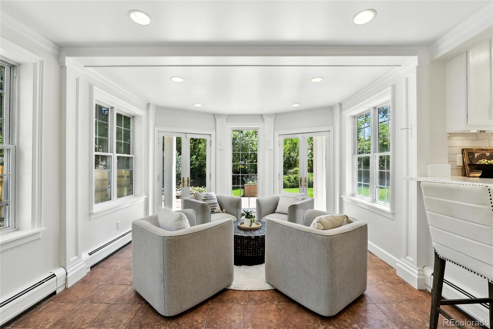MLS Image #20 for 3884 s niagara way,denver, Colorado