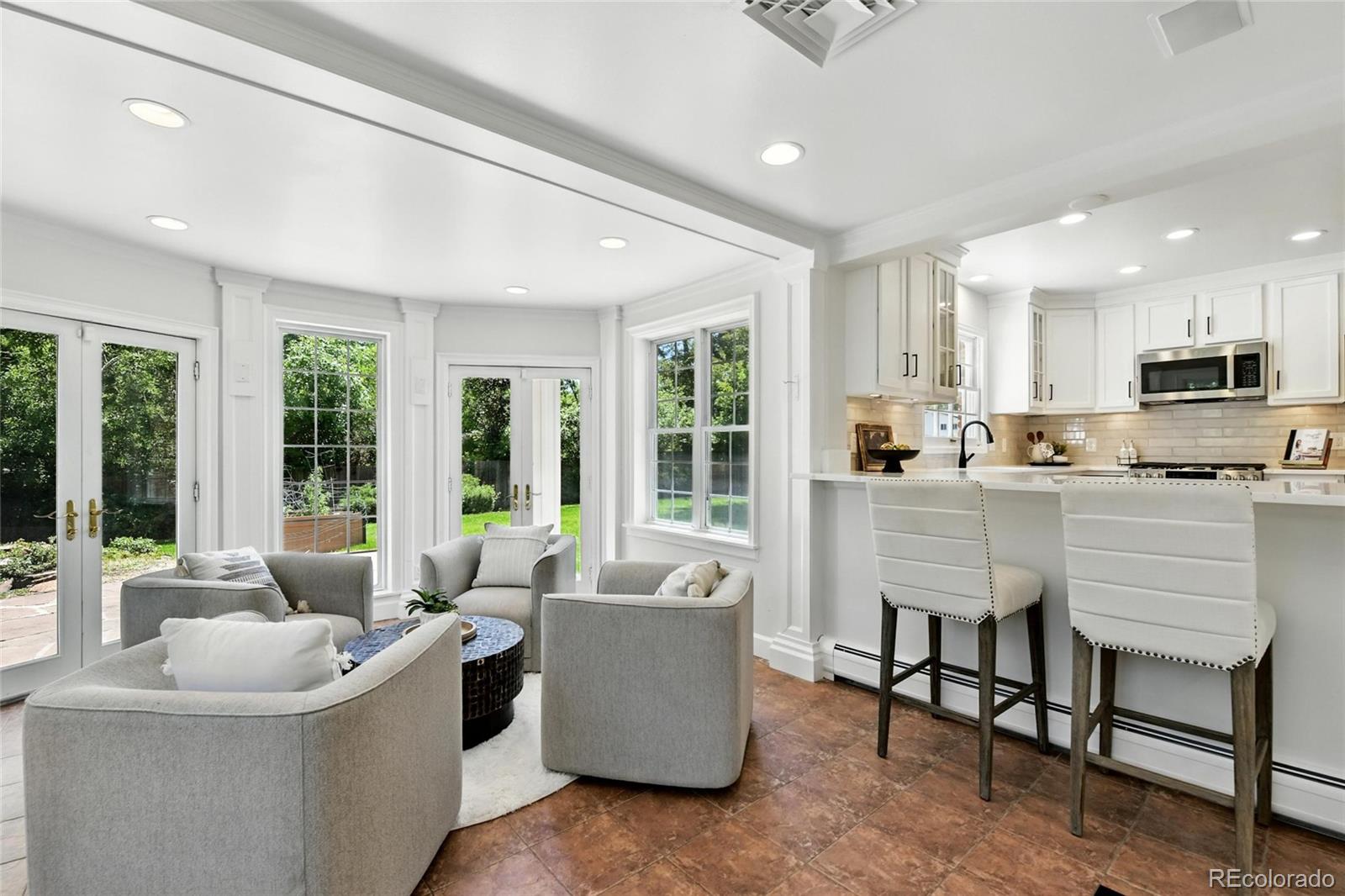 MLS Image #21 for 3884 s niagara way,denver, Colorado