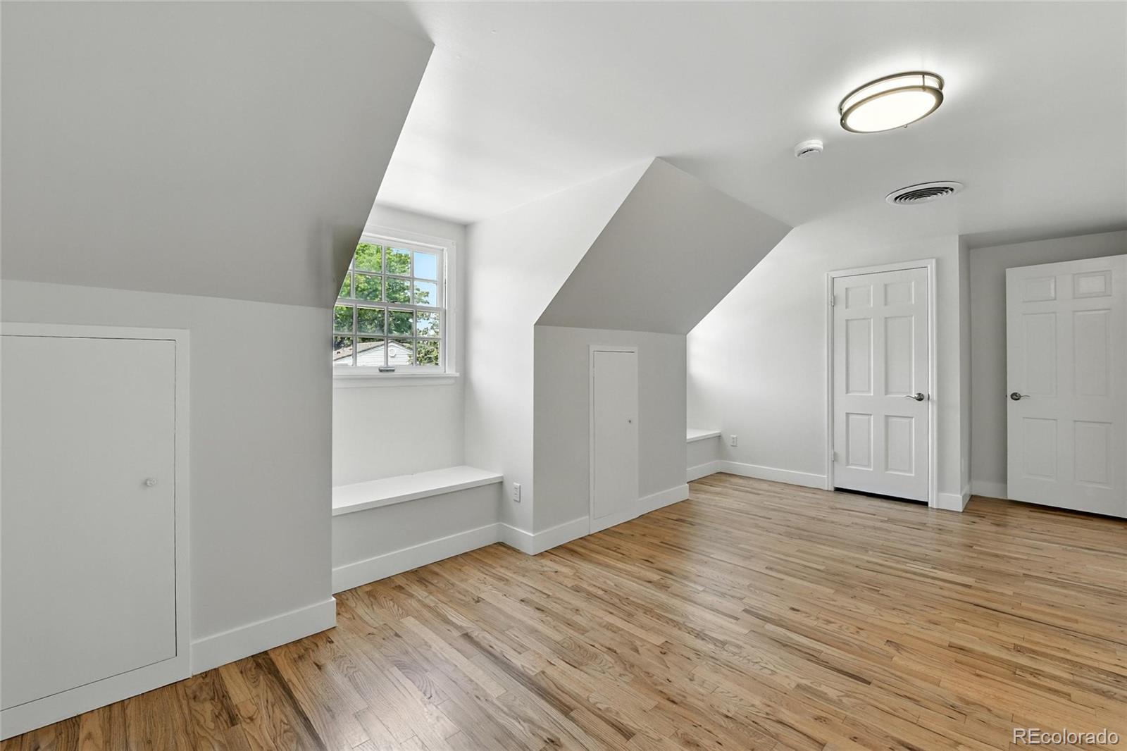 MLS Image #34 for 3884 s niagara way,denver, Colorado