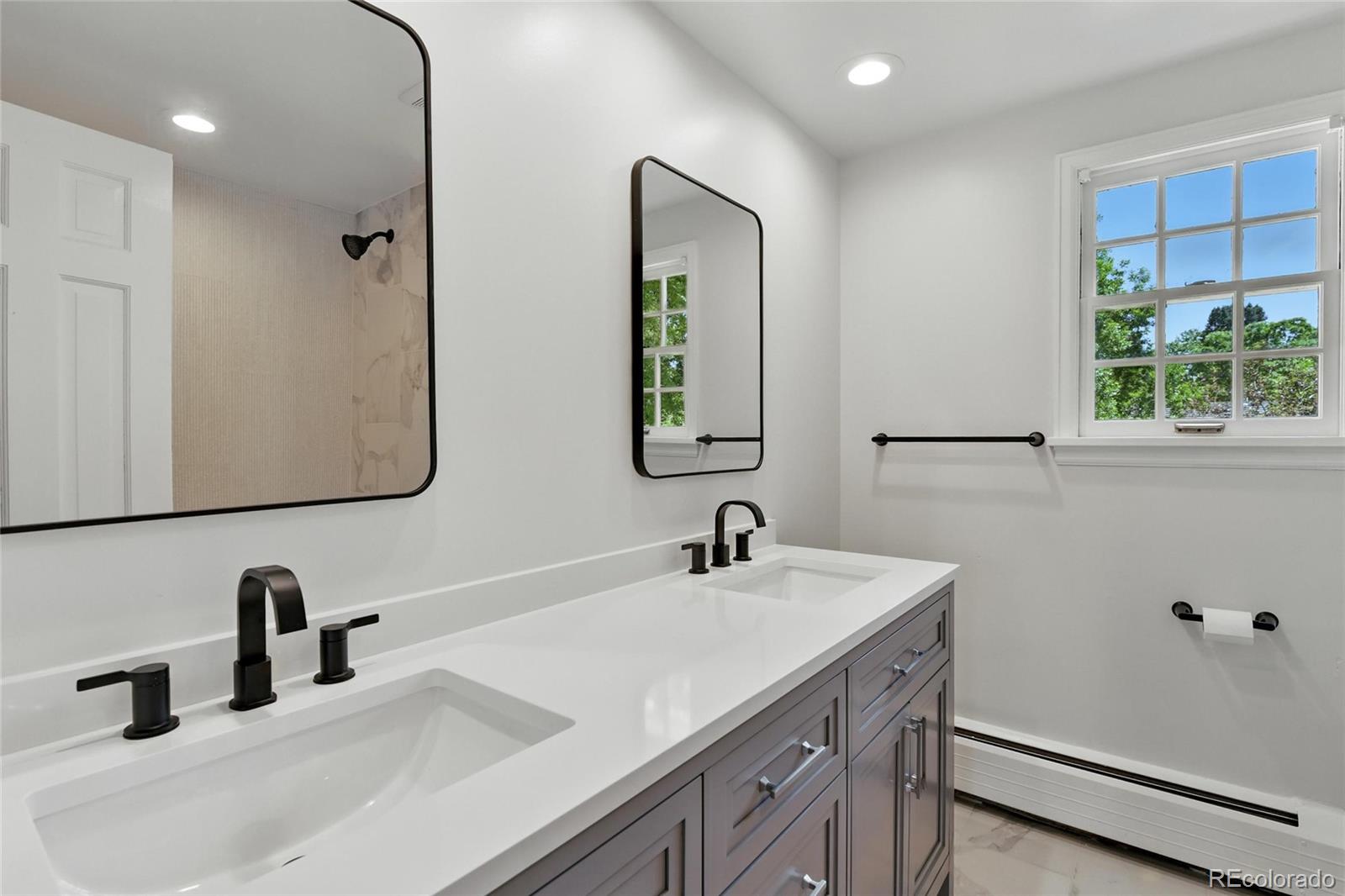 MLS Image #36 for 3884 s niagara way,denver, Colorado