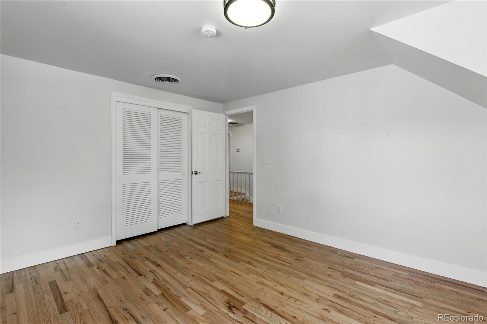 MLS Image #38 for 3884 s niagara way,denver, Colorado
