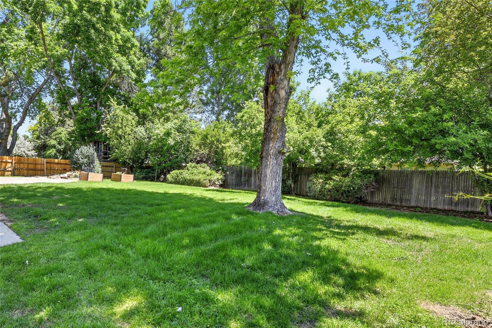 MLS Image #44 for 3884 s niagara way,denver, Colorado