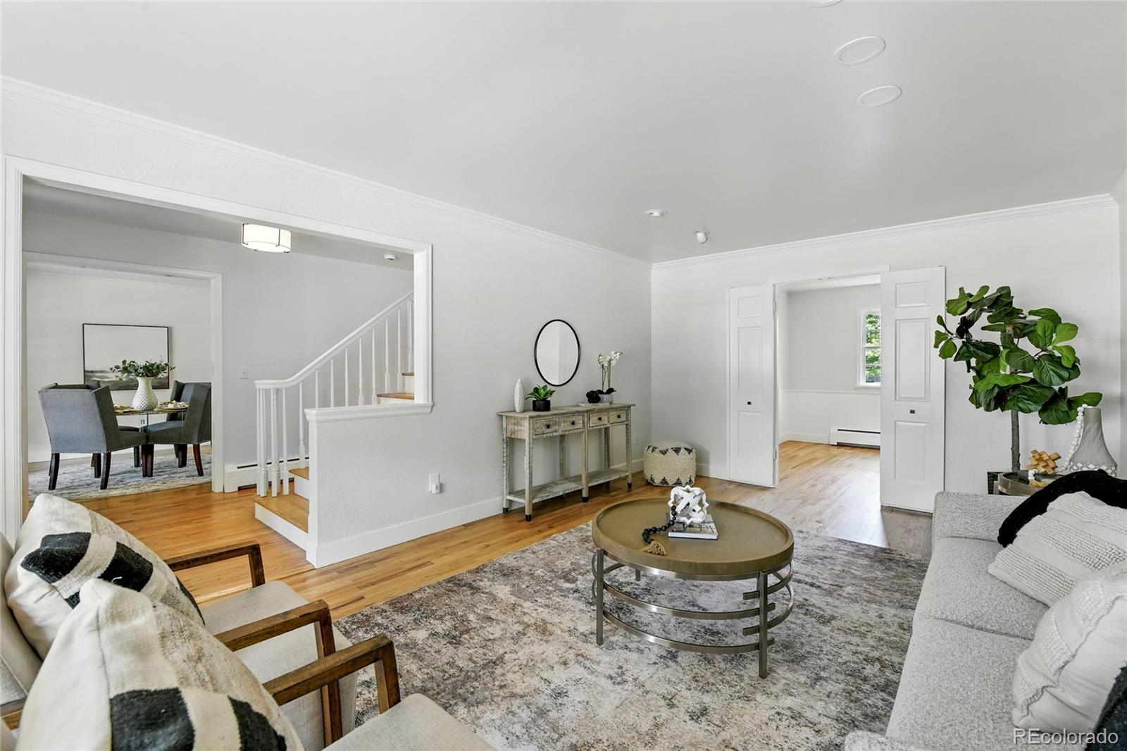 MLS Image #5 for 3884 s niagara way,denver, Colorado
