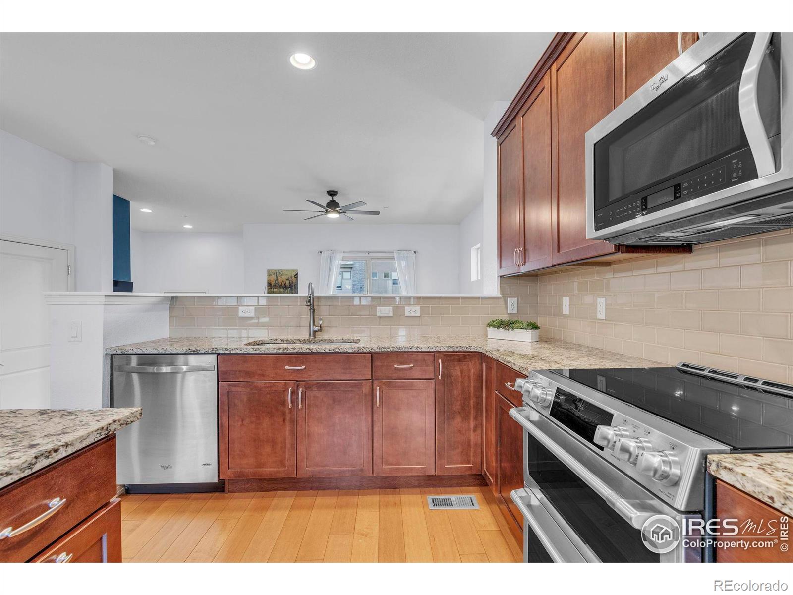 MLS Image #10 for 1044  maria lane,louisville, Colorado