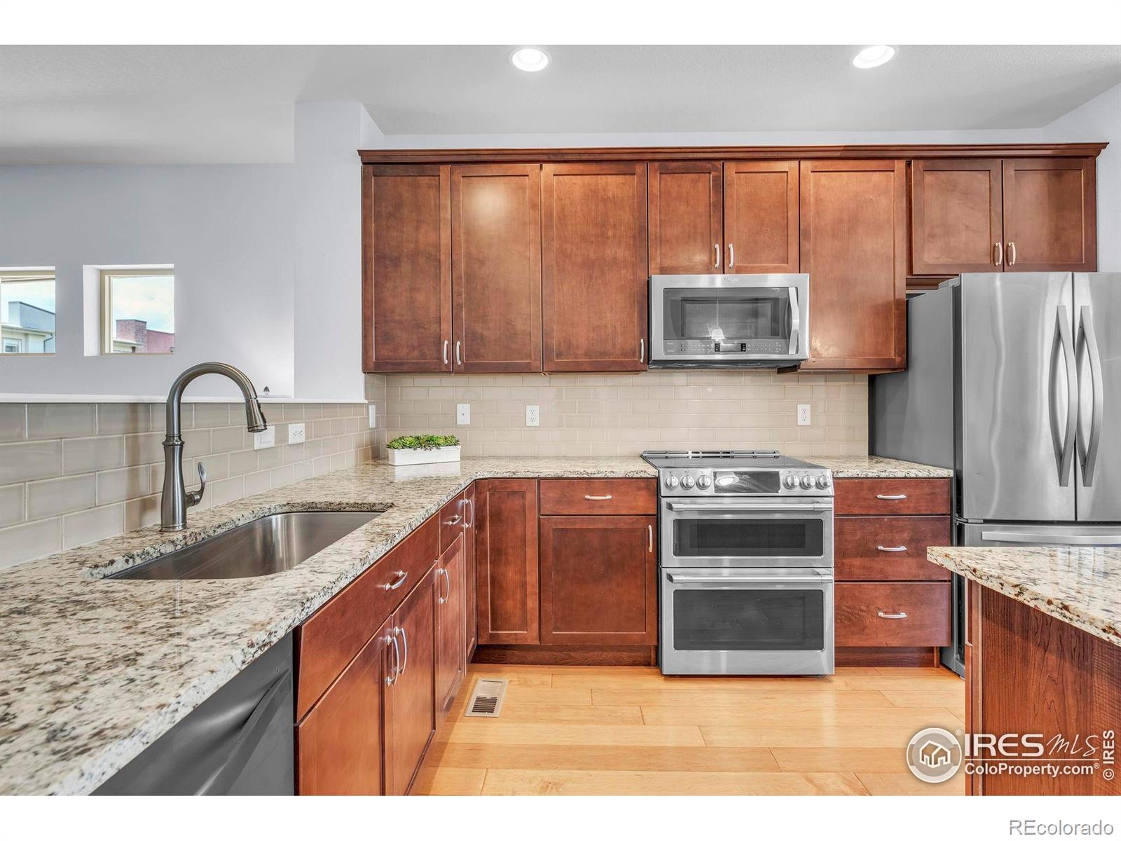 MLS Image #8 for 1044  maria lane,louisville, Colorado