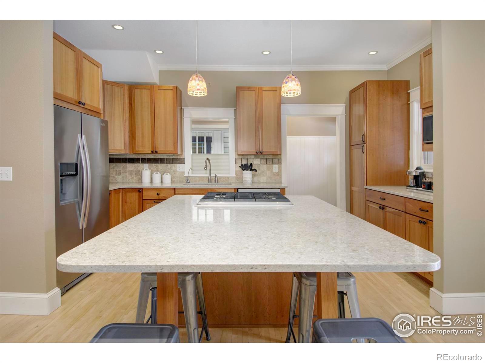MLS Image #9 for 832  neon forest circle,longmont, Colorado