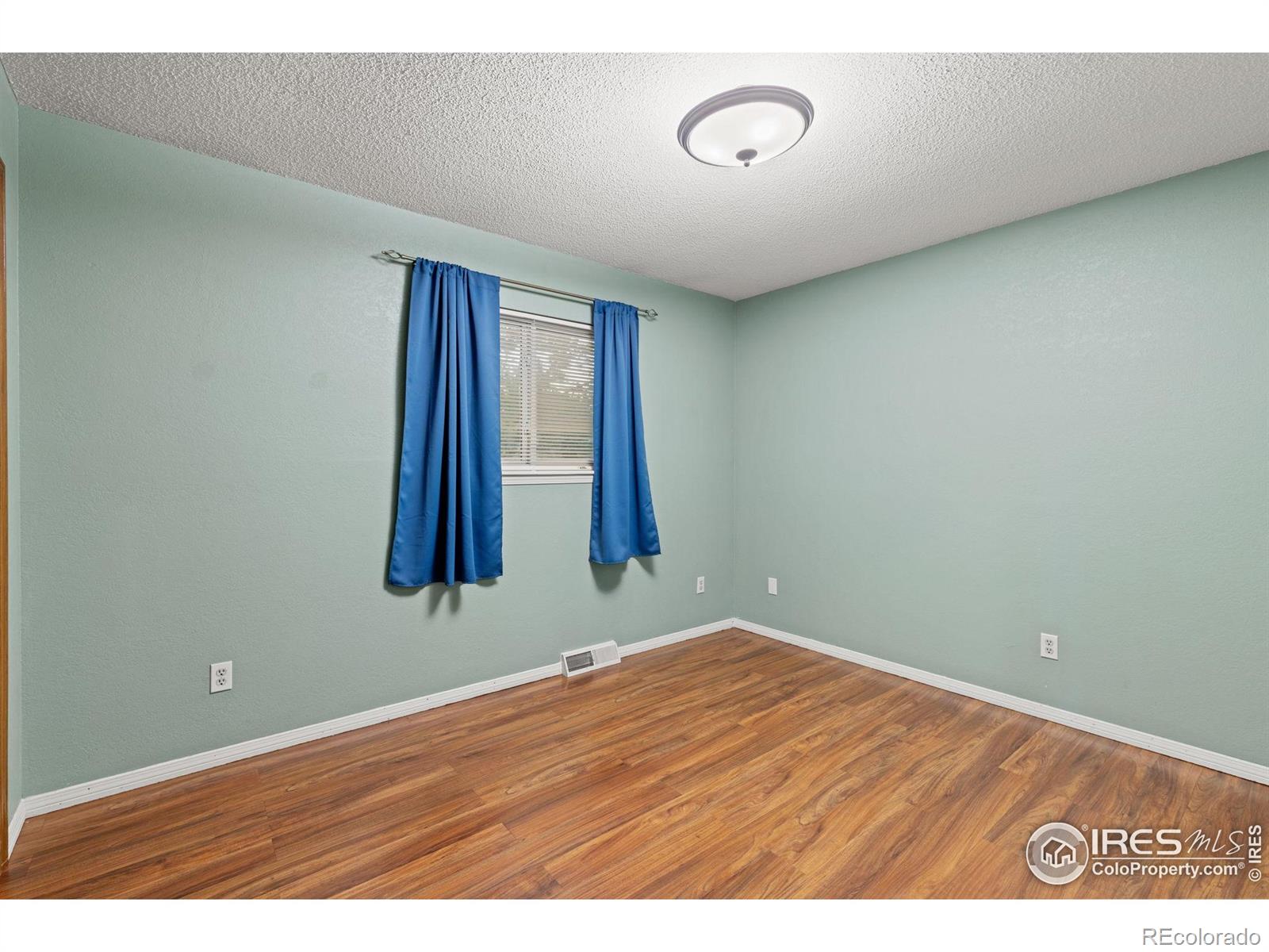 MLS Image #9 for 3207  valmont street,evans, Colorado