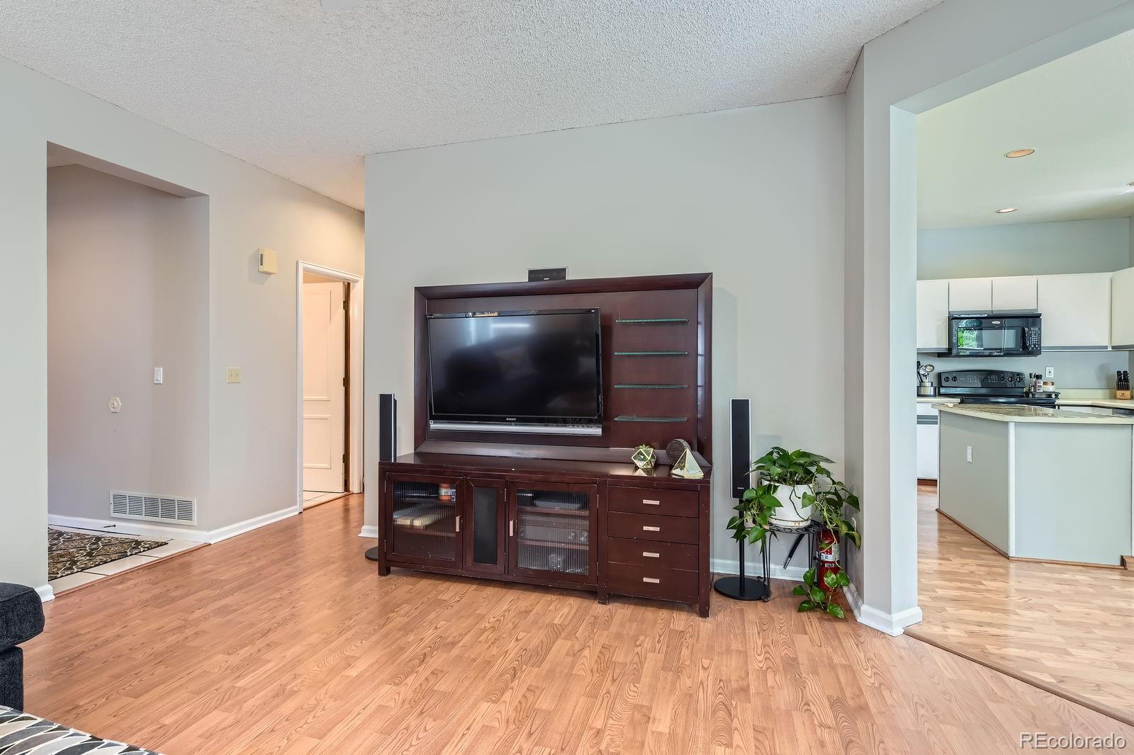 MLS Image #13 for 7166  newhall drive,highlands ranch, Colorado