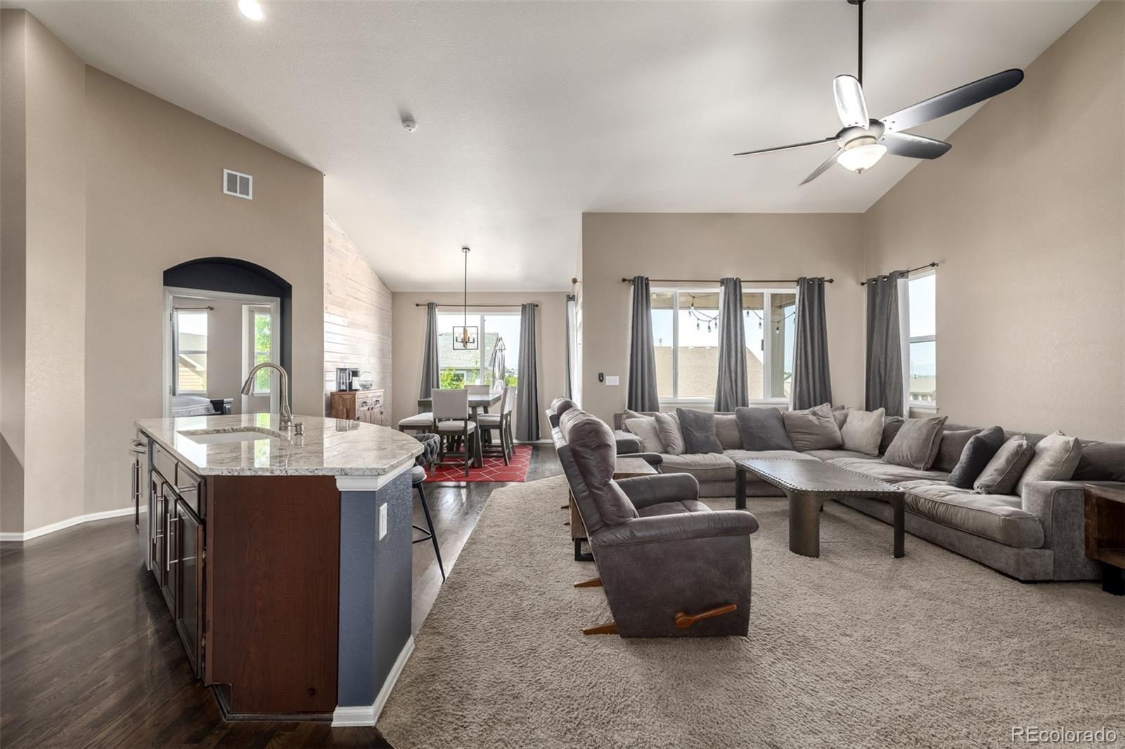 MLS Image #10 for 10221  nucla street,commerce city, Colorado