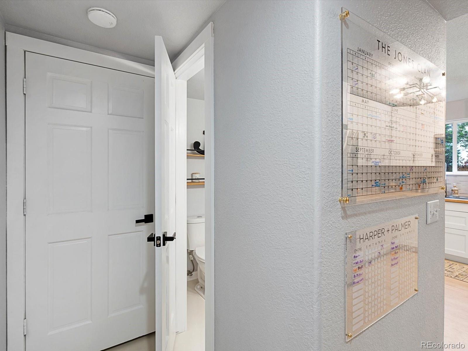 MLS Image #13 for 23222 e orchard place,aurora, Colorado