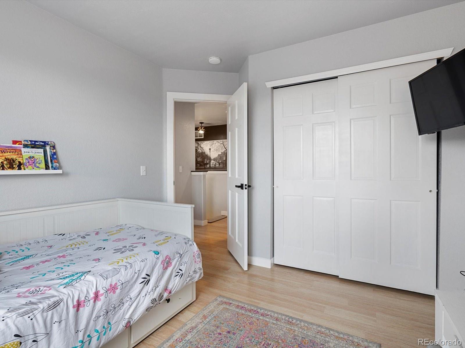 MLS Image #18 for 23222 e orchard place,aurora, Colorado