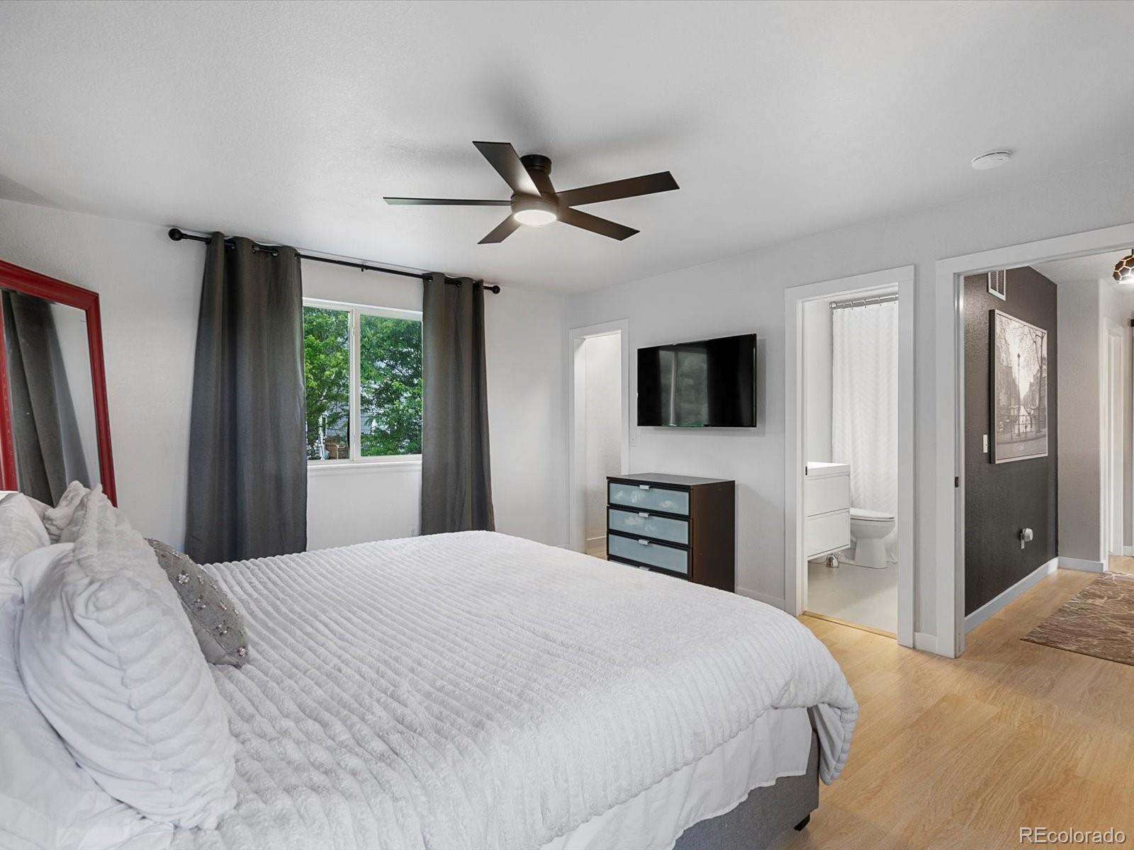 MLS Image #28 for 23222 e orchard place,aurora, Colorado