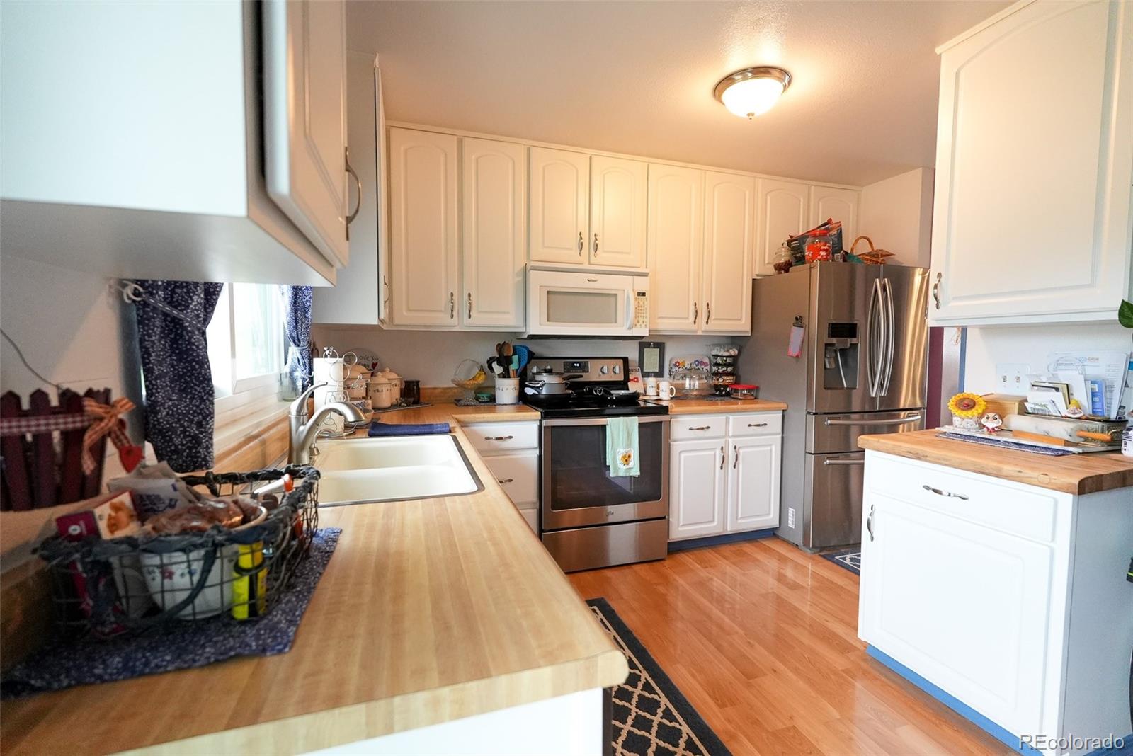 MLS Image #1 for 19258 e kansas drive,aurora, Colorado
