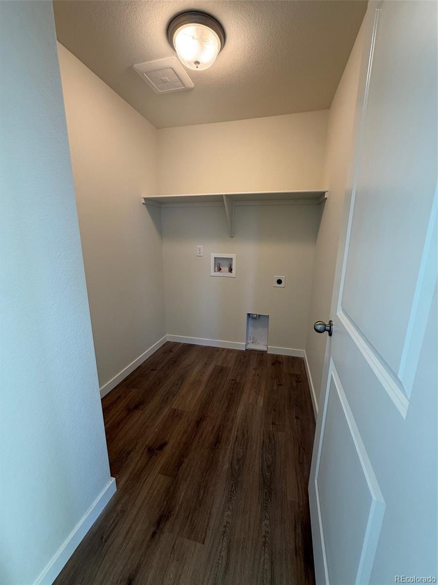 MLS Image #13 for 716 n carrie court,watkins, Colorado