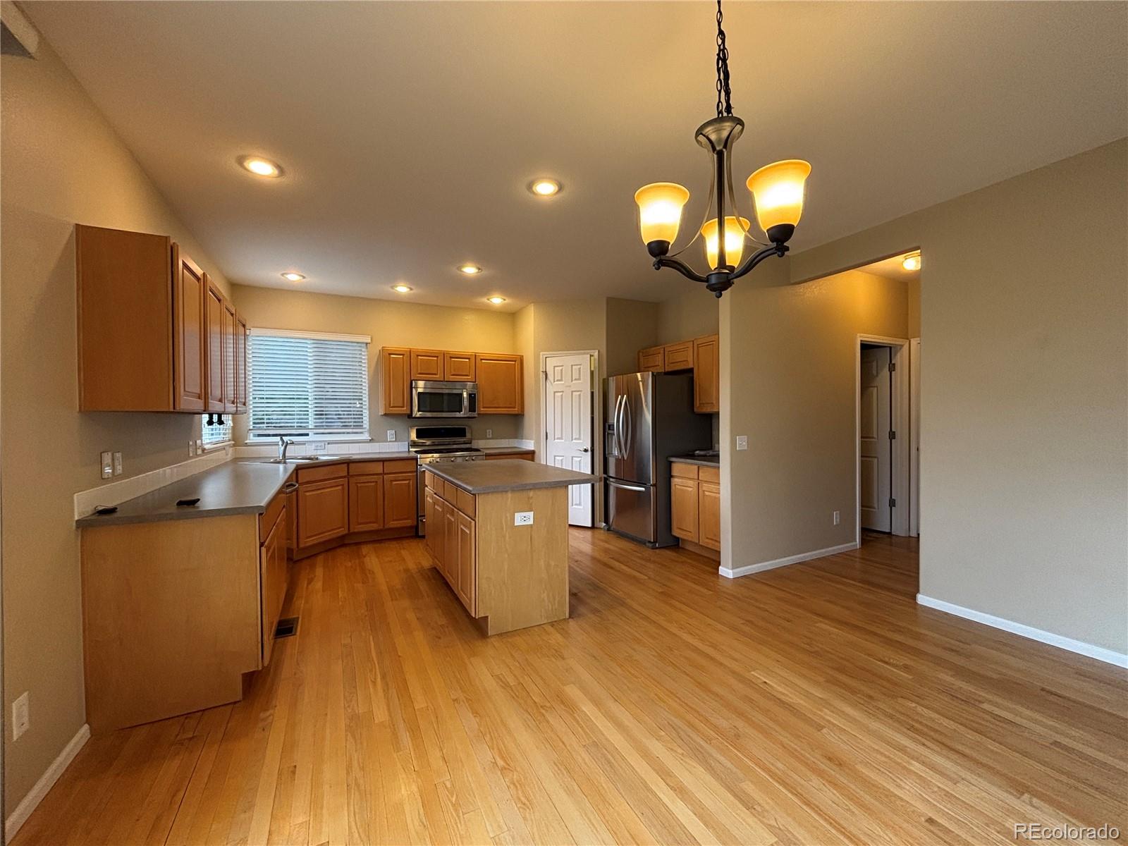 MLS Image #7 for 10027  sylvestor road,highlands ranch, Colorado