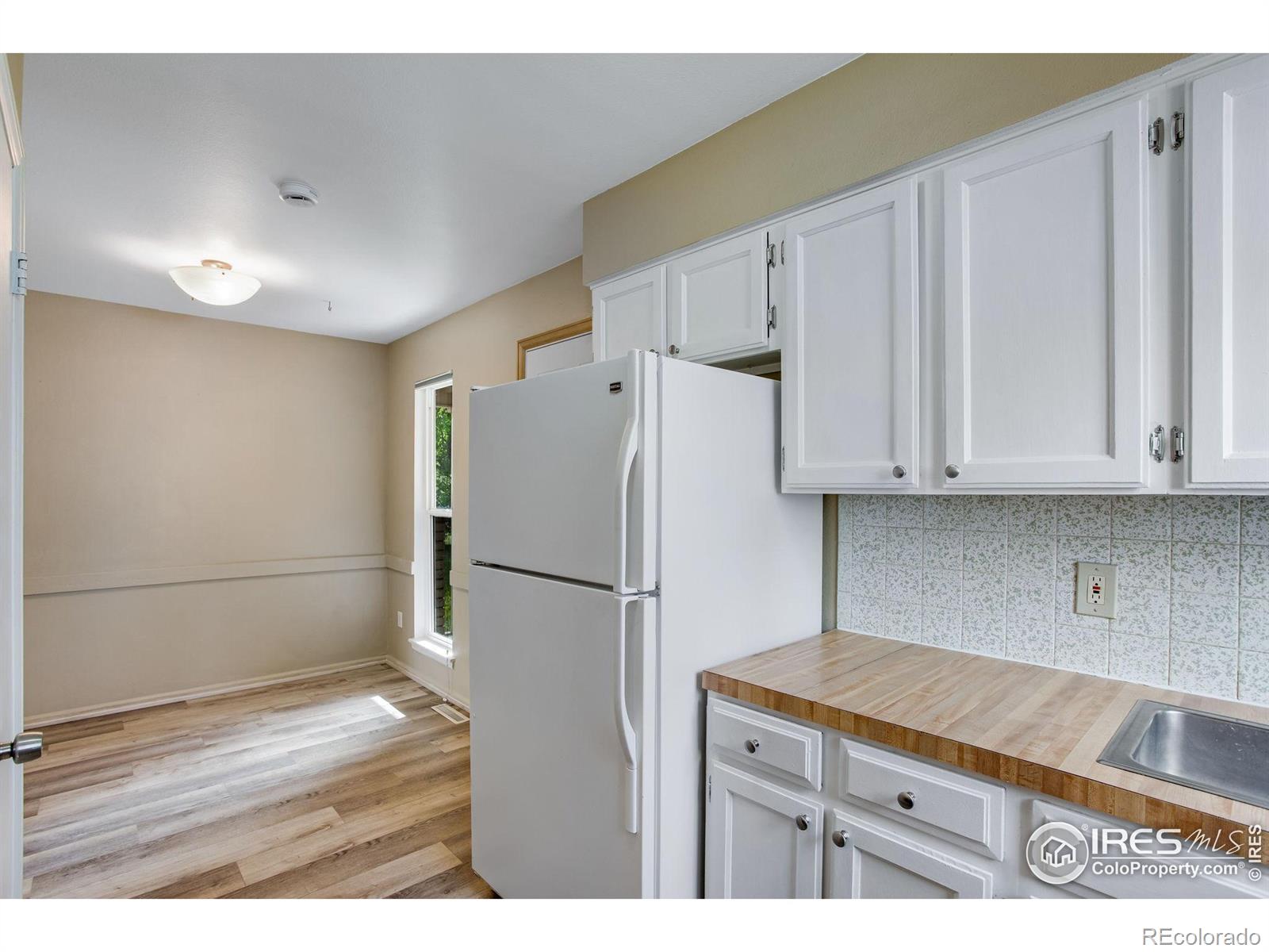 MLS Image #11 for 2043  tunis circle,fort collins, Colorado
