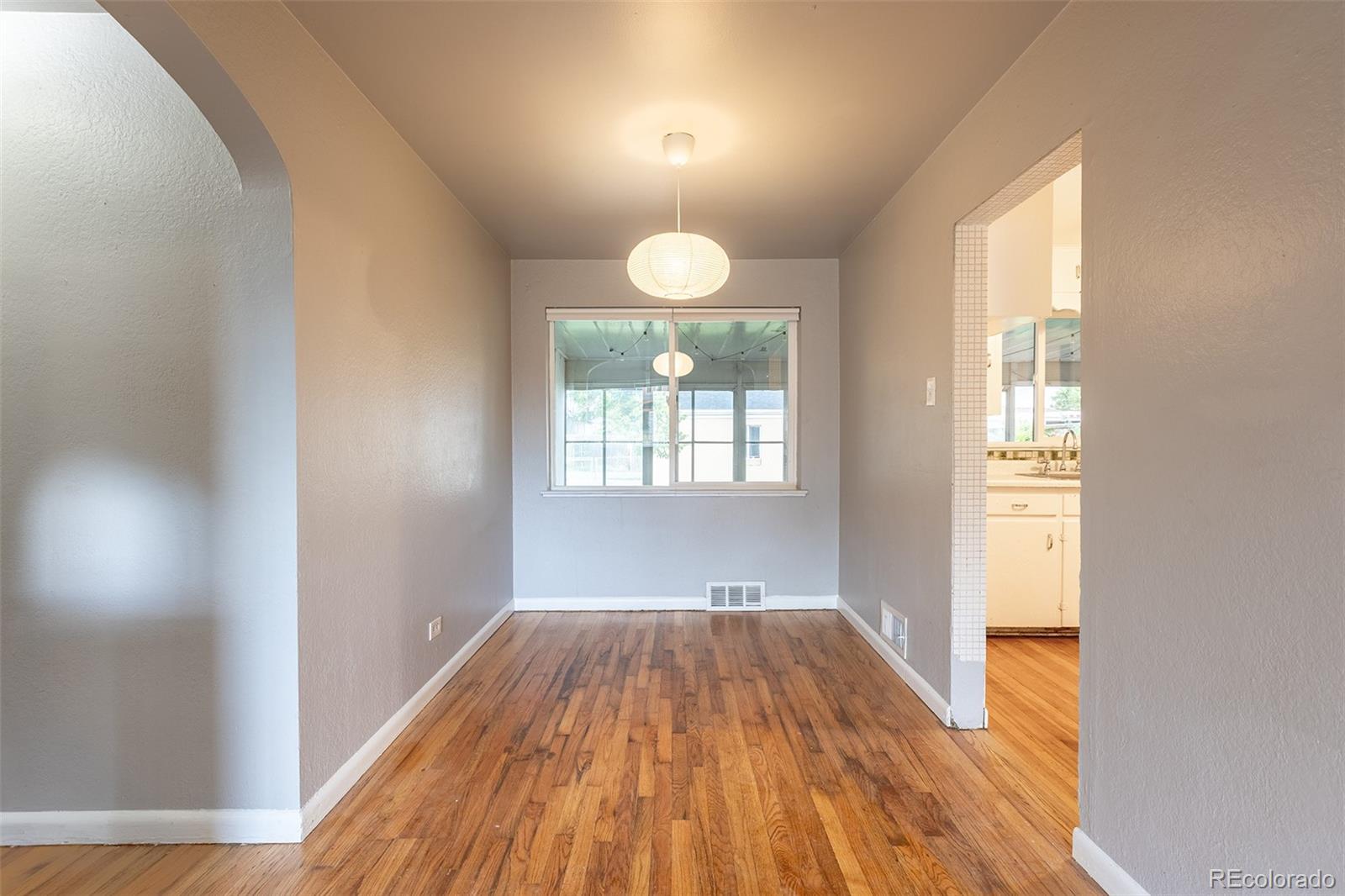 MLS Image #11 for 4453  fillmore street,denver, Colorado