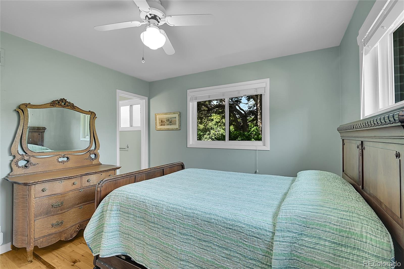 MLS Image #10 for 5047 s mabre court,littleton, Colorado