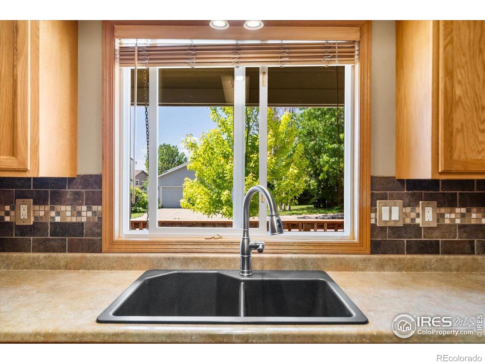 MLS Image #4 for 602 s 9th street,berthoud, Colorado