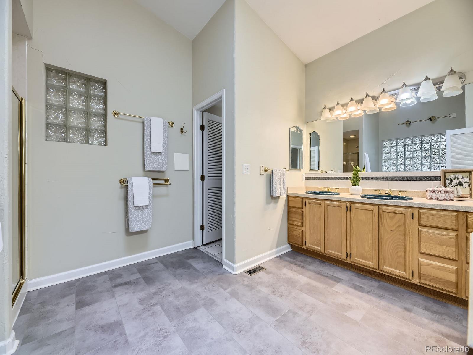 MLS Image #20 for 2260  leyden street,denver, Colorado