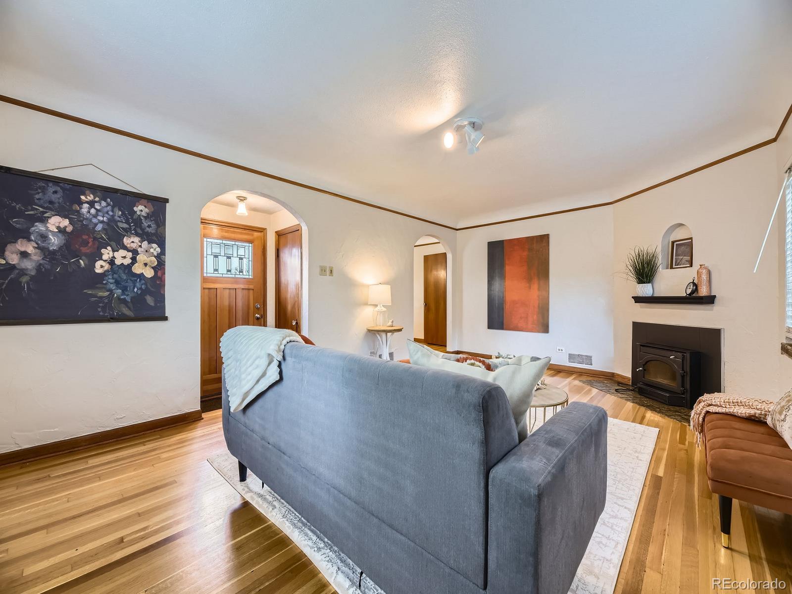 MLS Image #3 for 2260  leyden street,denver, Colorado