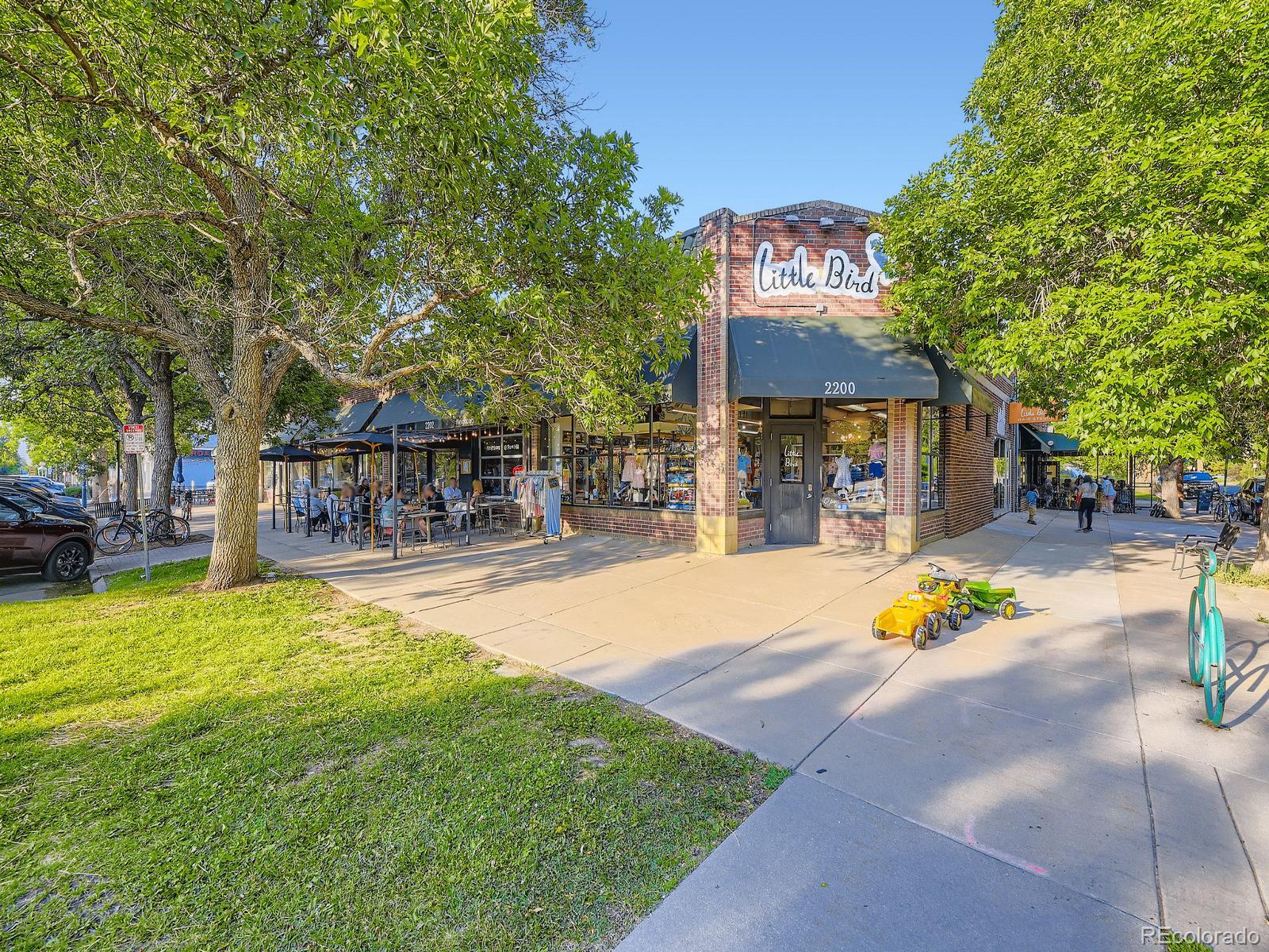 MLS Image #36 for 2260  leyden street,denver, Colorado