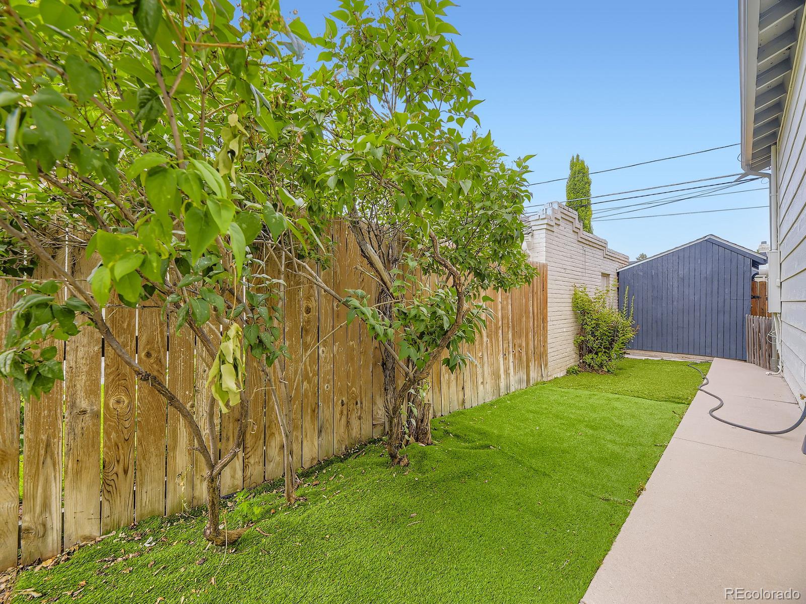MLS Image #7 for 2260  leyden street,denver, Colorado