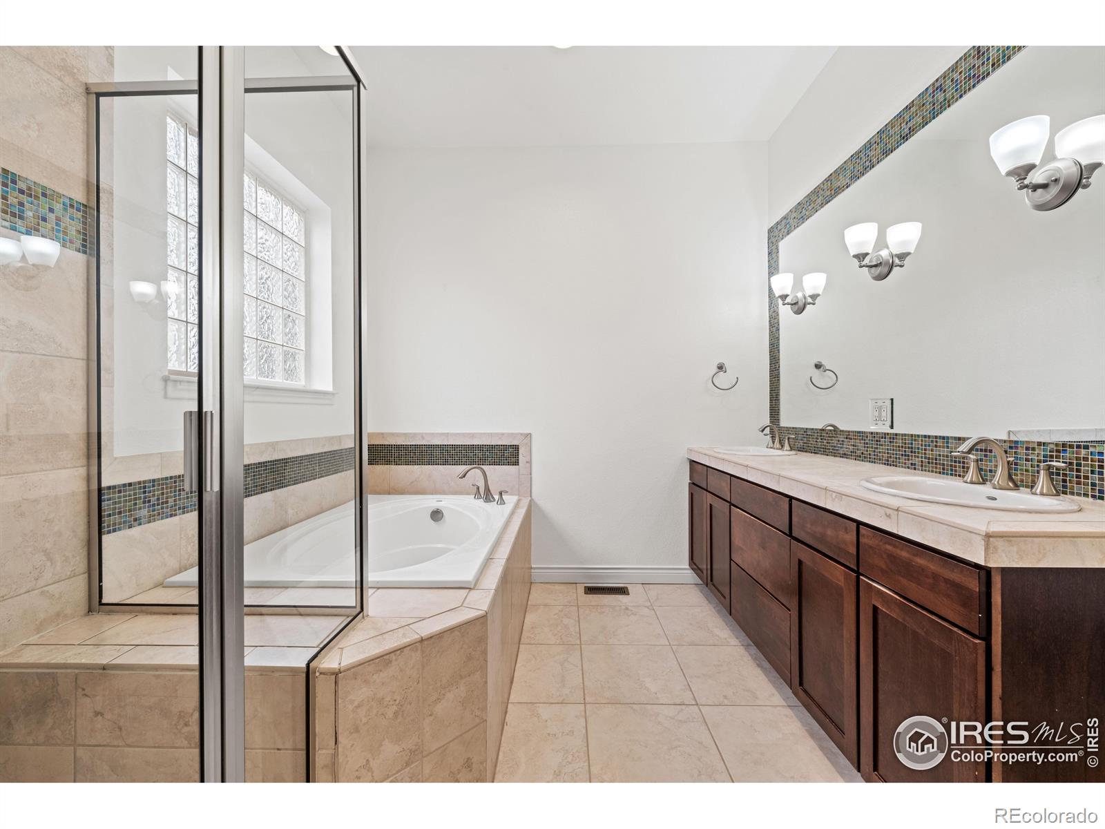 MLS Image #24 for 1518  hollyberry street,berthoud, Colorado