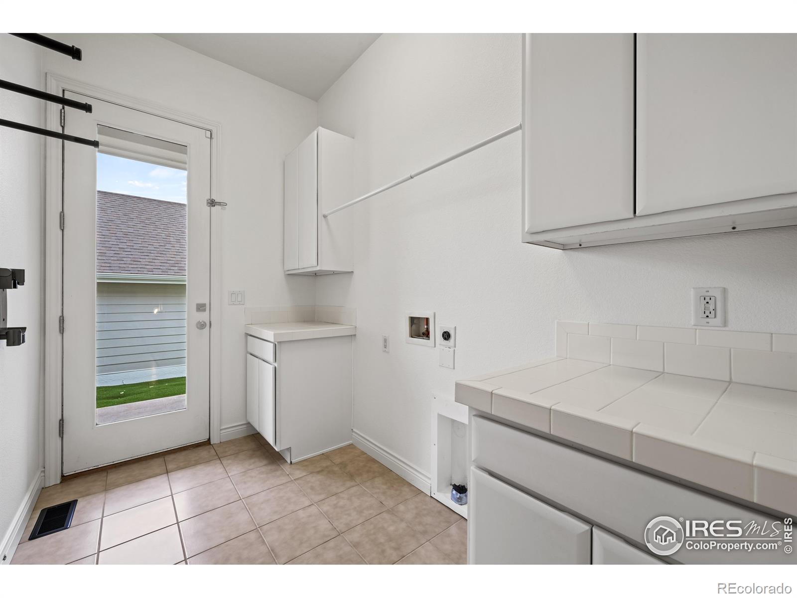 MLS Image #27 for 1518  hollyberry street,berthoud, Colorado