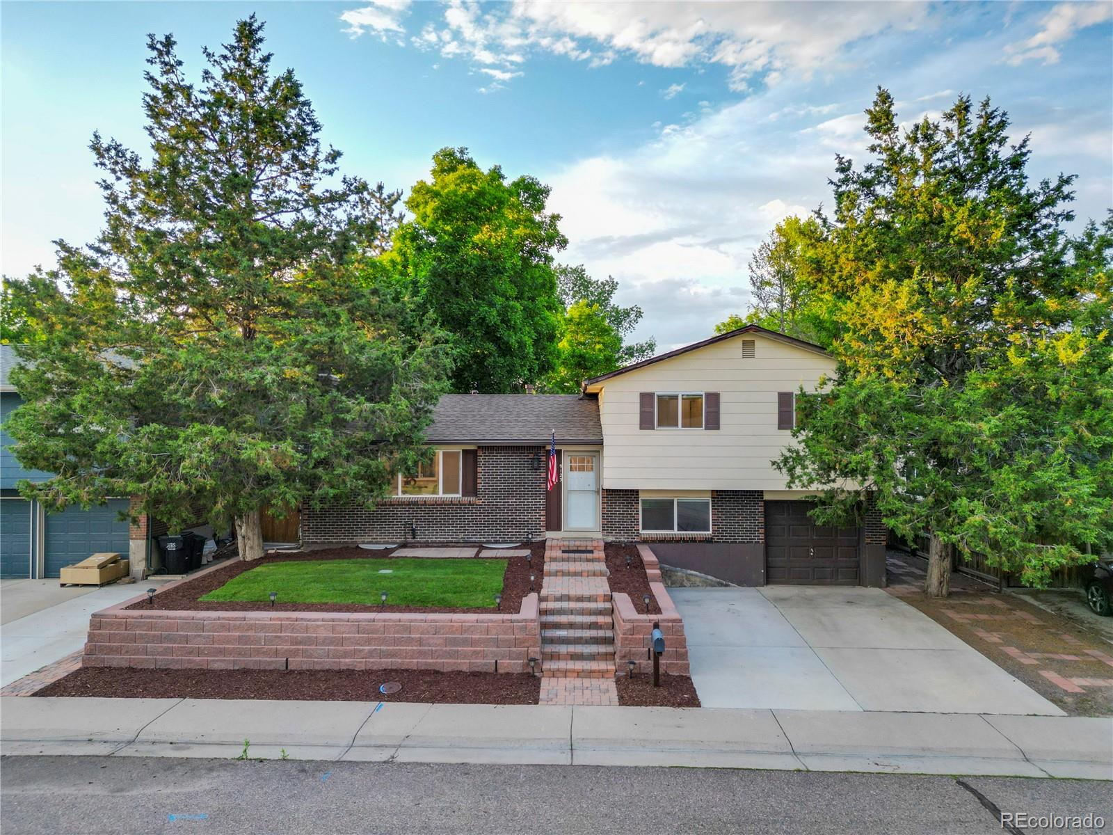 MLS Image #1 for 9123 w arbor avenue,littleton, Colorado