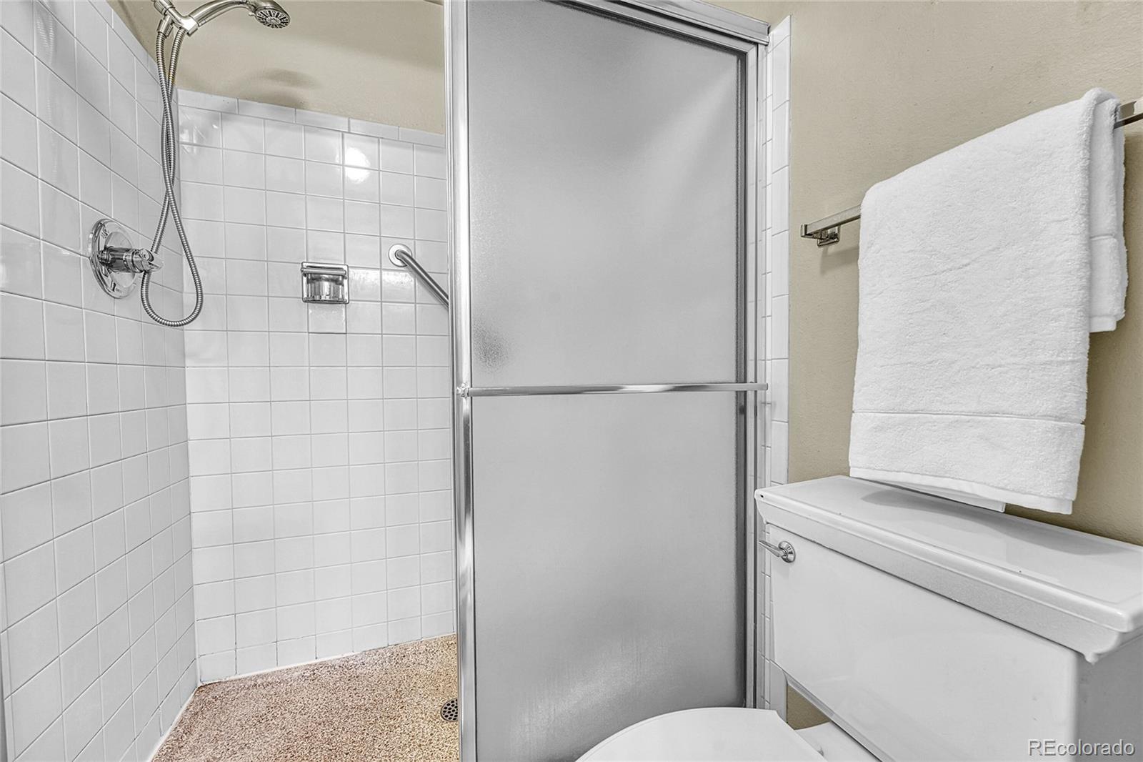 MLS Image #26 for 5543 s kenton court,englewood, Colorado