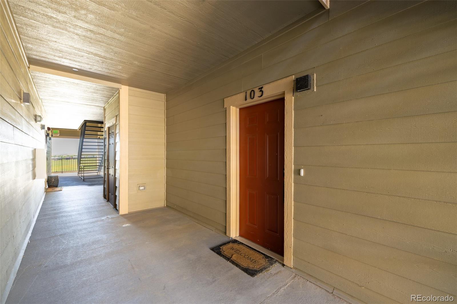 MLS Image #1 for 9992 w victoria place,littleton, Colorado