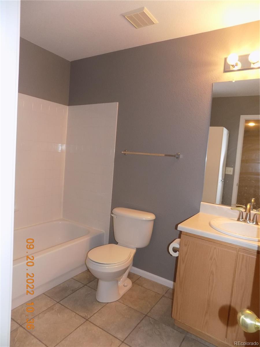 MLS Image #13 for 7982 s kittredge way,englewood, Colorado