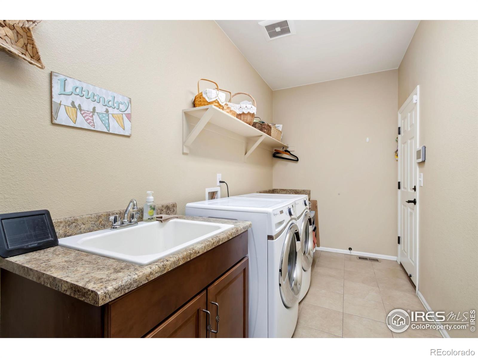 MLS Image #19 for 2196  winding drive,longmont, Colorado