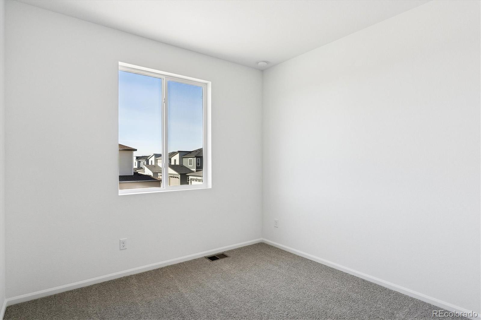 MLS Image #10 for 17155 e alameda parkway,aurora, Colorado