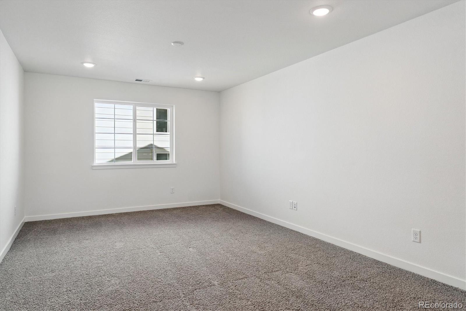 MLS Image #13 for 730  lawson drive,elizabeth, Colorado
