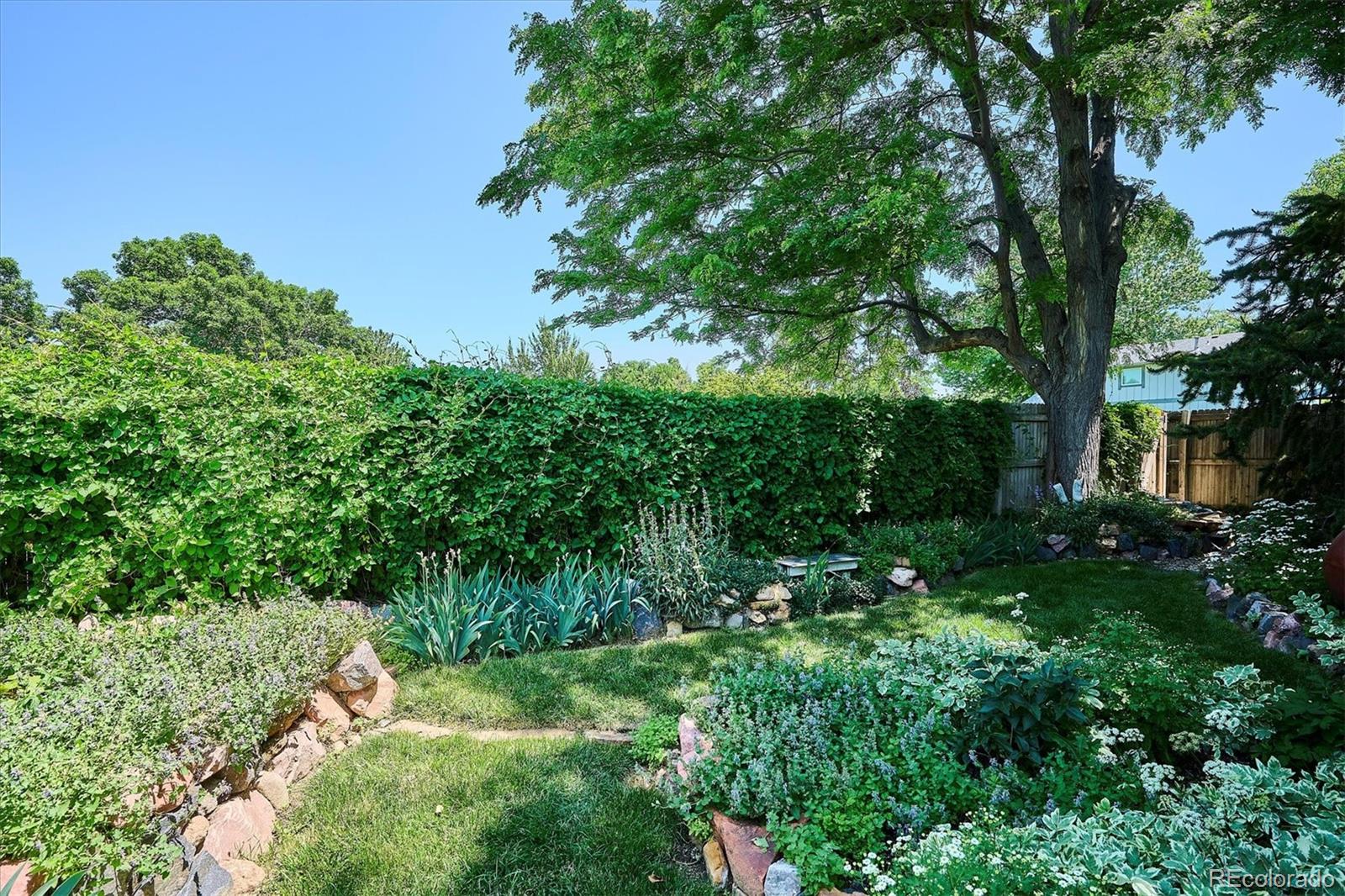 MLS Image #34 for 12651 e bates circle,aurora, Colorado