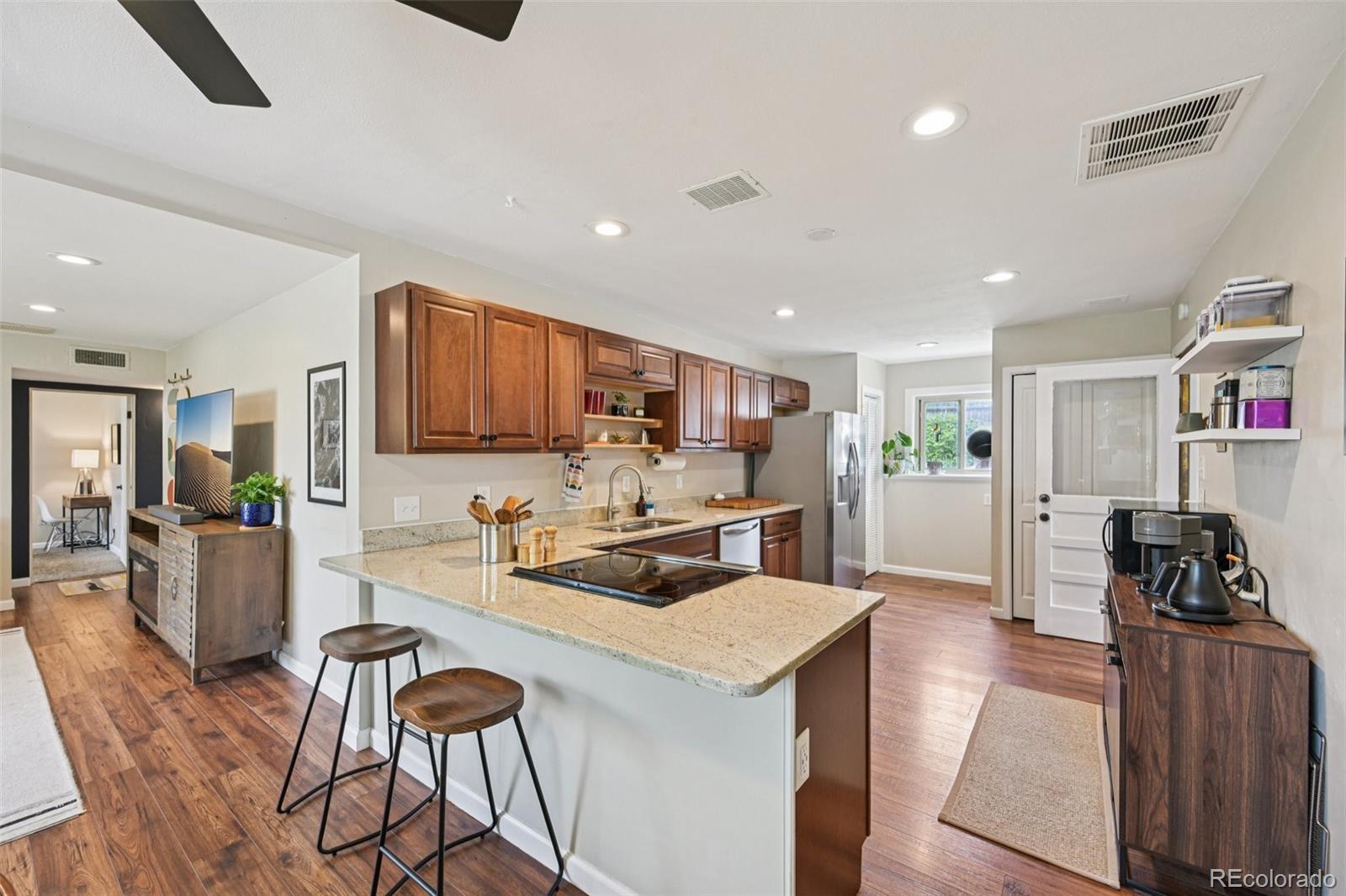 MLS Image #14 for 9150  fir drive,thornton, Colorado
