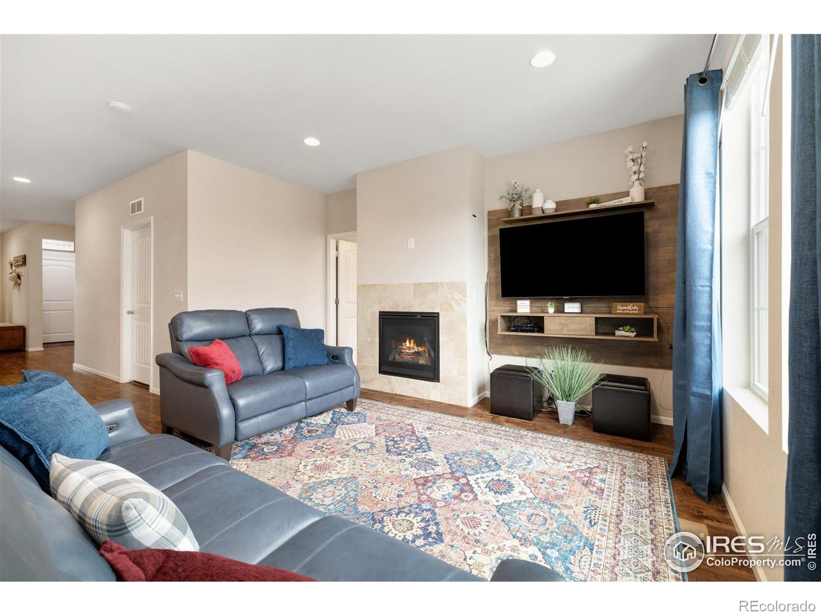 MLS Image #14 for 4822  wildflower place,dacono, Colorado