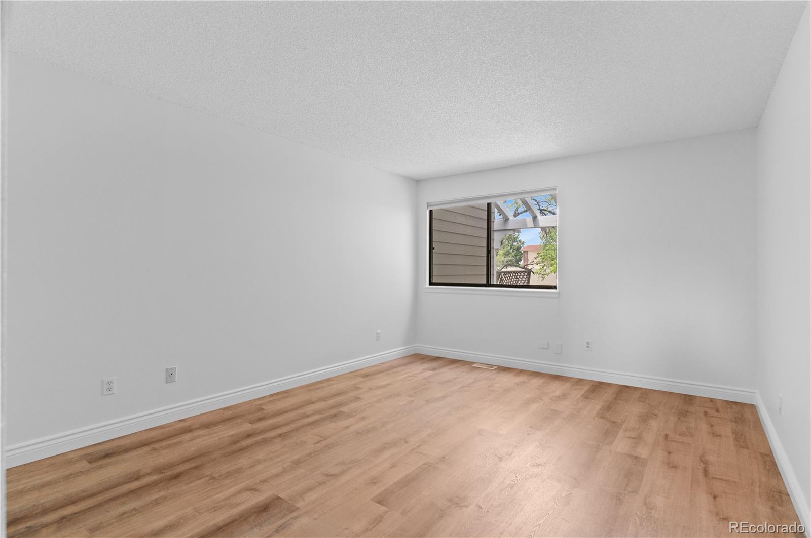 MLS Image #11 for 3871 e euclid avenue,centennial, Colorado