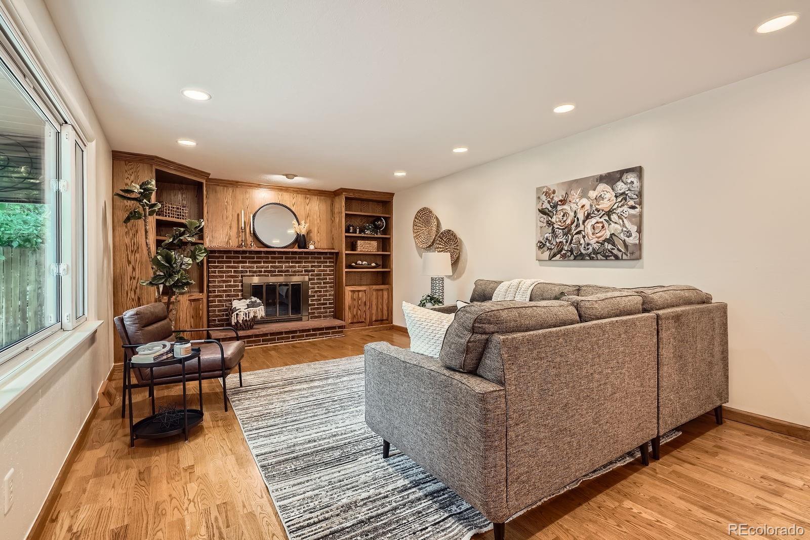 MLS Image #10 for 1048 n columbine street,golden, Colorado