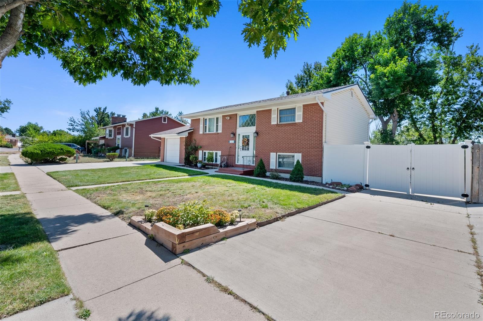 MLS Image #26 for 912  potter drive,colorado springs, Colorado