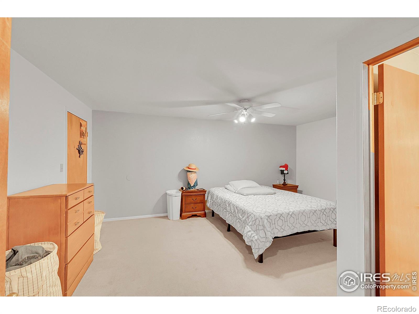 MLS Image #21 for 1943  markham court,loveland, Colorado