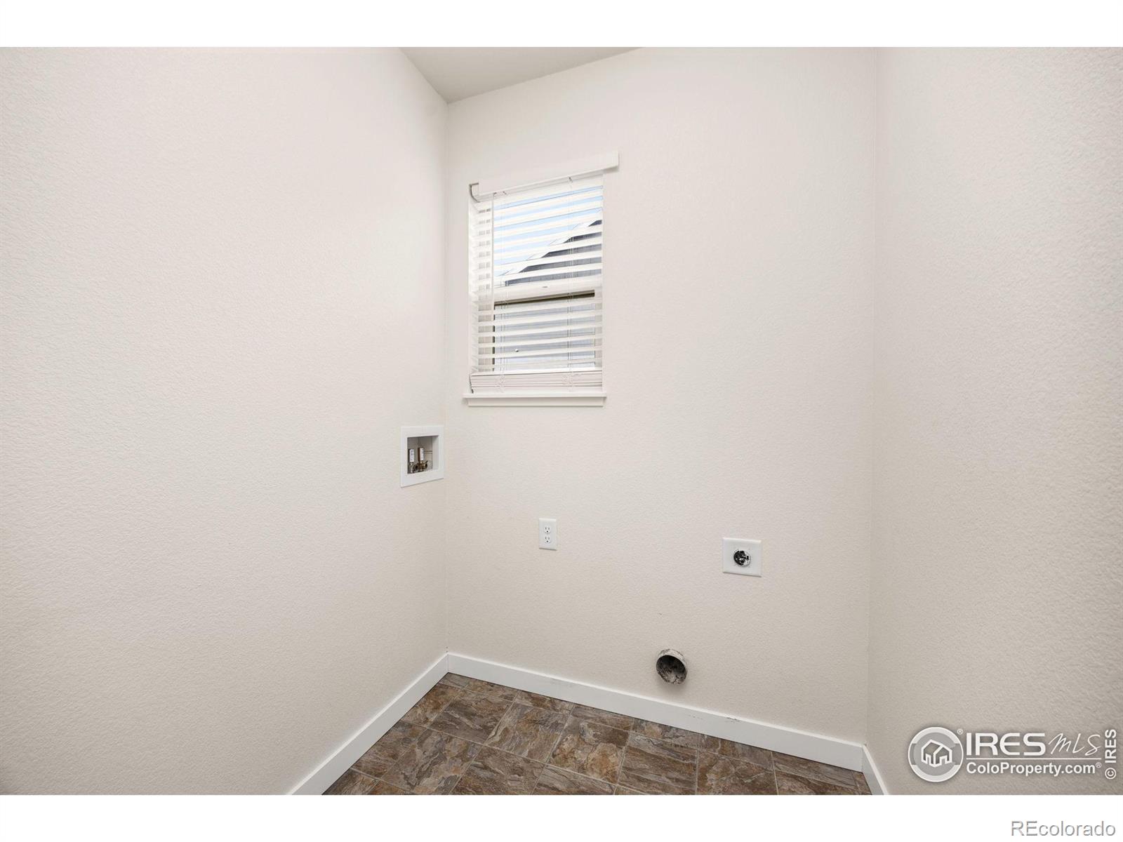 MLS Image #11 for 6818  meadow rain way,wellington, Colorado