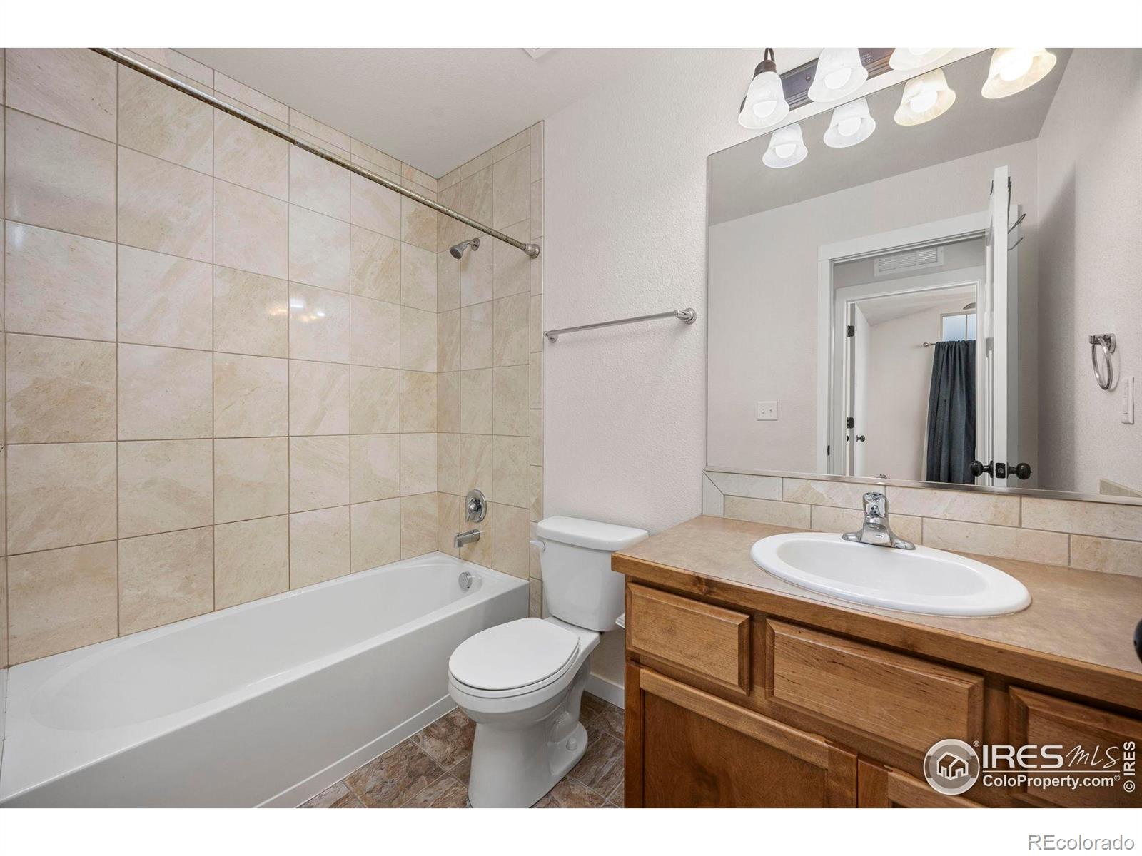 MLS Image #17 for 6818  meadow rain way,wellington, Colorado